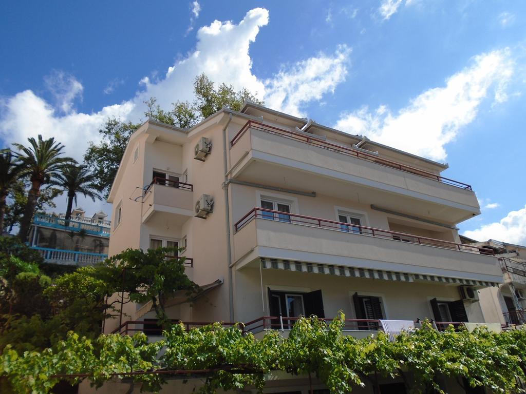 Apartments Kanli Kula Herceg Novi Exterior foto
